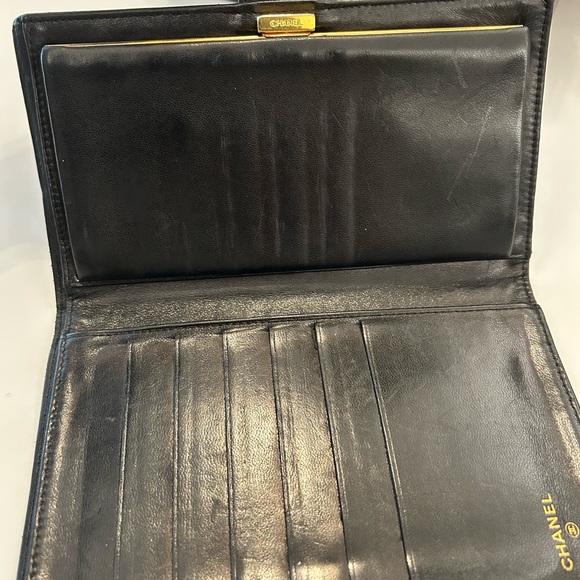 Full set Chanel wallet - Picture 7 of 13